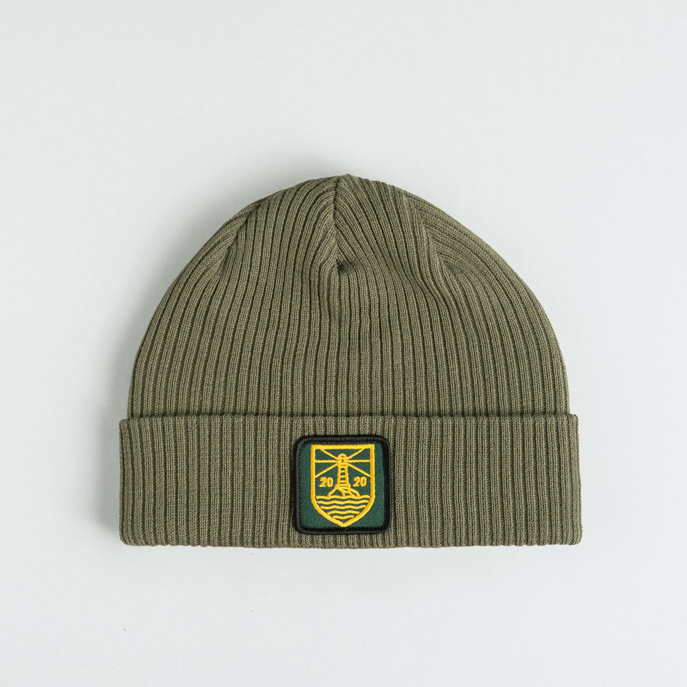 Beanie mit Patch in Olivgrün